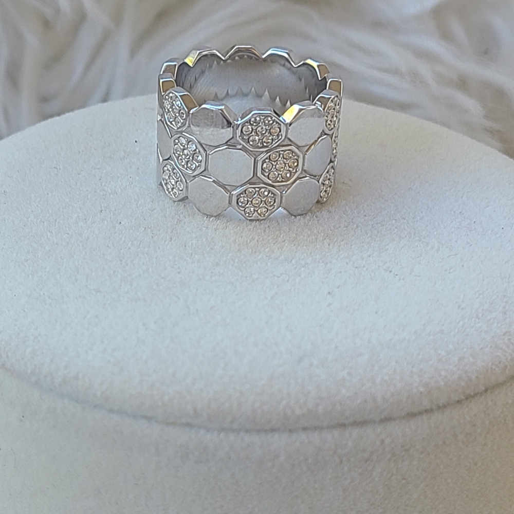 Swarovski Lake of Shimmer Ring- Good Condition US Size 6 3/4